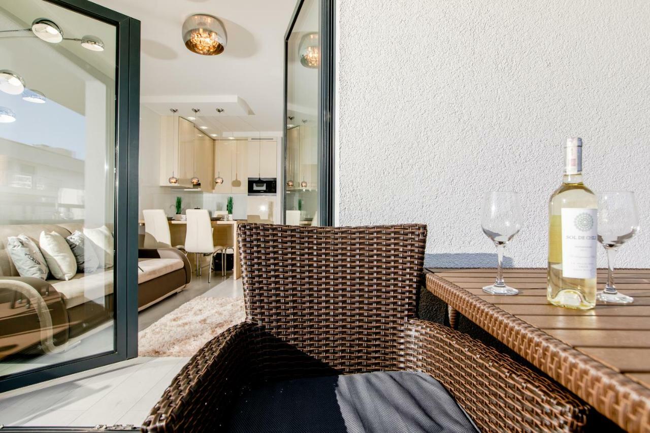 Apartament Diamentowy Gardenia Dziwnow Z Widokiem Na Morze Epapartamenty Екстериор снимка